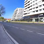 Luna With Free Parking דירה זאדאר