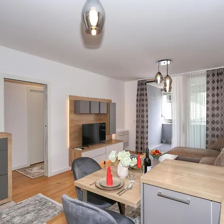 아파트 Luna With Free Parking