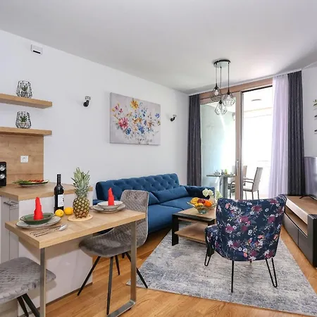 Luna With Free Parking 아파트 *