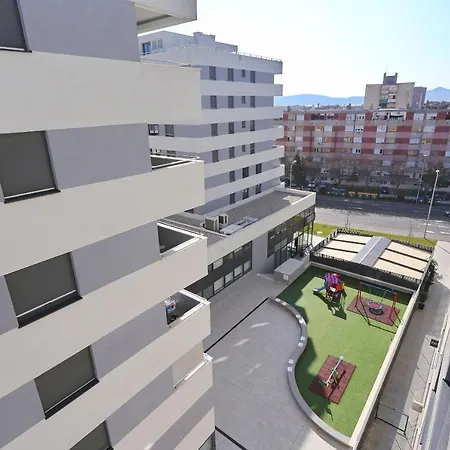 Luna With Free Parking Apartment Zadar