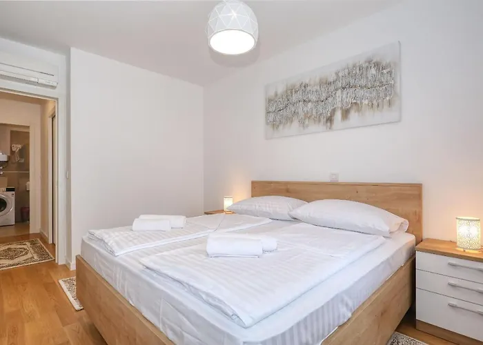 Apartament Luna With Free Parking